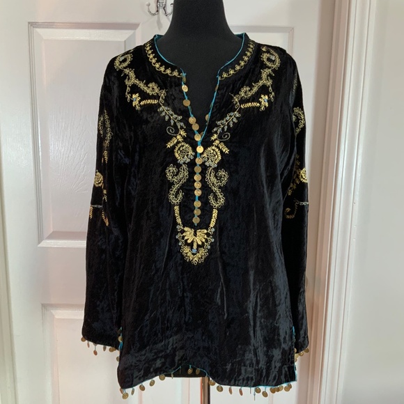 Soft Surroundings Black Velvet Embroidered Beaded Top Size Medium - Picture 11 of 11
